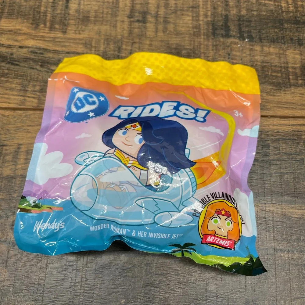 2025 Wendy's DC Rides! Wonder Woman & Her Invisible Jet Kid Meal Toy Sealed